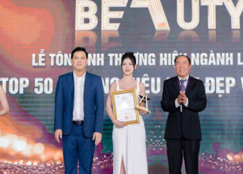 LinSam Beauty Center xuất sắc lọt Top 50 thương hiệu vàng ngành làm đẹp Việt – Hàn The Face Beauty 2023