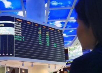 Định giá thị trường chứng khoán hấp dẫn nhà đầu tư dài hạn