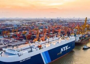 Sản lượng hàng hóa tiếp tục tăng, cảng biển lớn nhất miền Bắc ước doanh thu 10 tháng vượt 1.100 tỷ