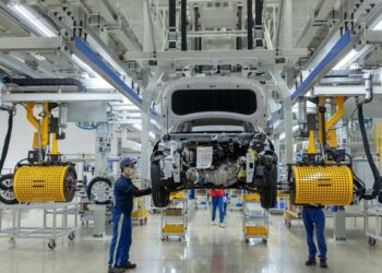 Khánh thành thêm nhà máy ô tô, TC Group sẽ dồn lực vào xe điện?