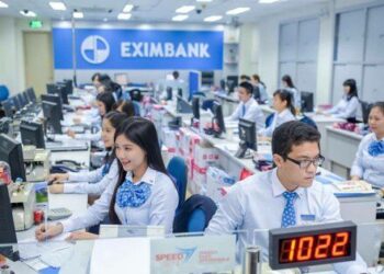 Một ngân hàng lãi gấp ba lần năm trước, đâu là động lực chính?