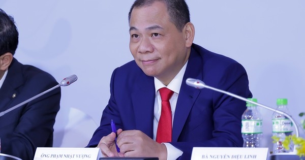 Ông Phạm Nhật Vượng nói gì về kế hoạch chia sẻ trạm sạc xe điện