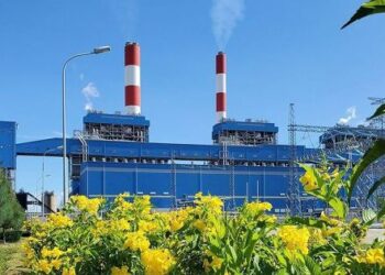 Nhu cầu tiêu thụ tăng cao, doanh nghiệp sản xuất điện ‘tỏa sáng’