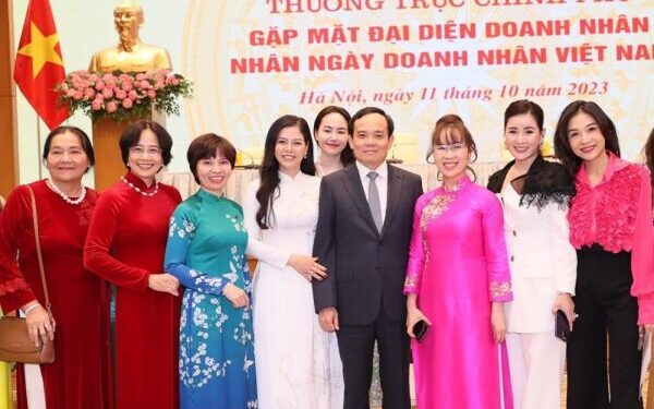 Cộng đồng doanh nhân Việt cùng nỗ lực vì tương lai Việt Nam hùng cường, thịnh vượng 1 Cộng đồng doanh nhân Việt cùng nỗ lực vì tương lai Việt Nam hùng cường, thịnh vượng