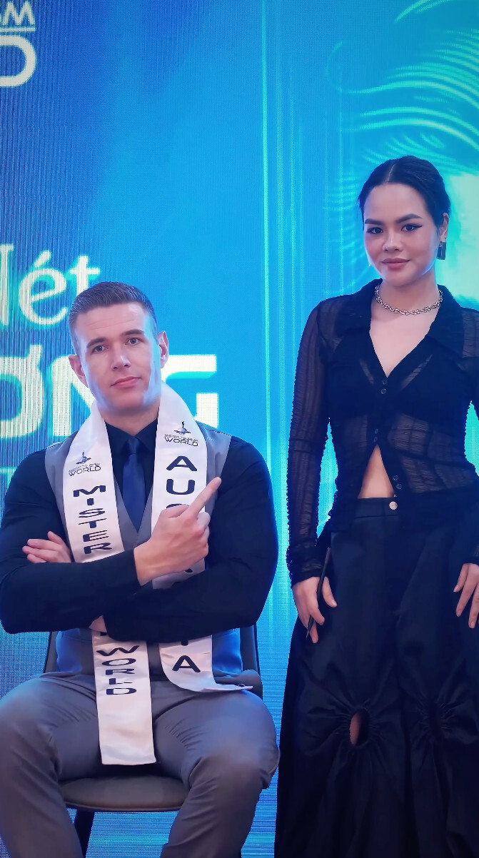 duong net nam vuong diem nhan an tuong tai mister tourism world 2025 duoi su dan dat cua ms pham hop 2